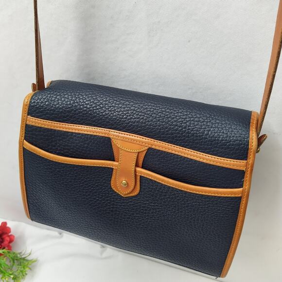 Dooney & Bourke Black Pebbled Leather Crossbody Bag - Vintage Made in USA - Picture 3 of 16